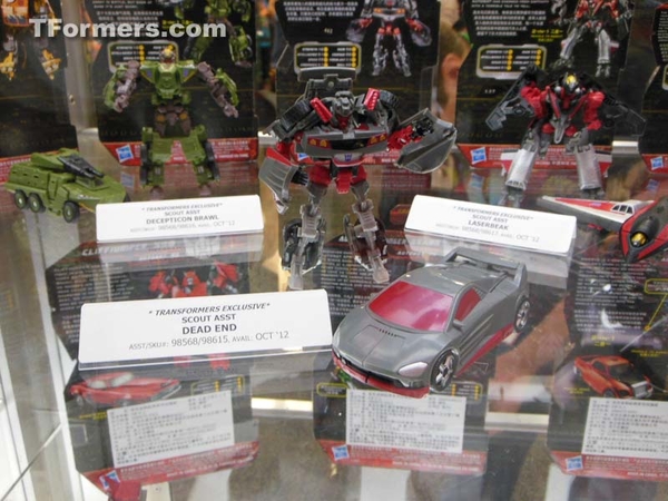 Sdcc 2012 Toys R Us Transformers Generations Asia Exclusive Dead End  (24 of 141)